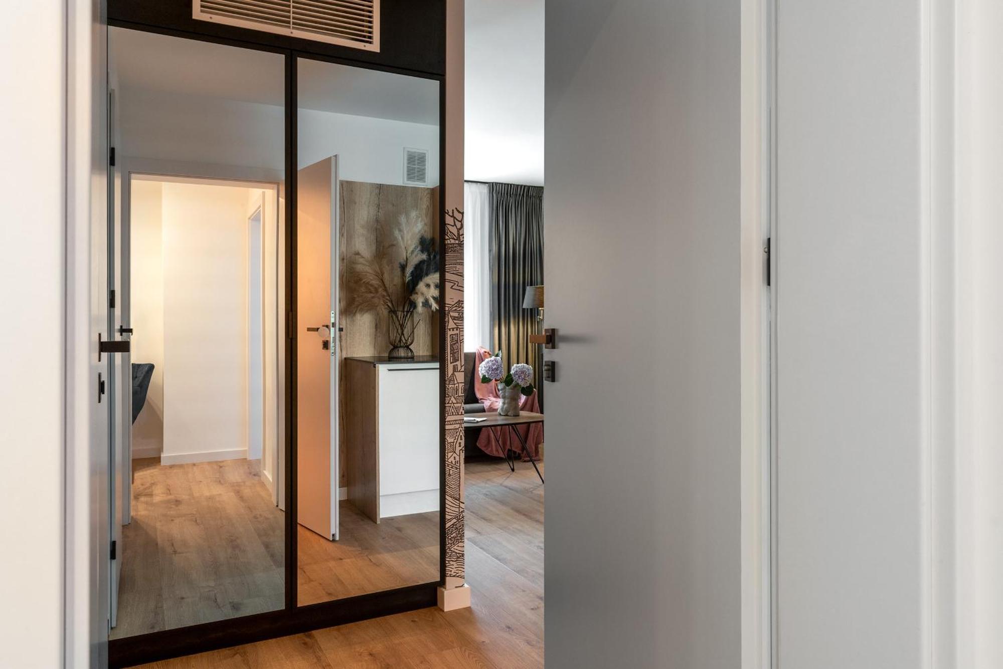 Inpoint Spacious Apartments Near Main Square & Kazimierz District 克拉科夫 客房 照片