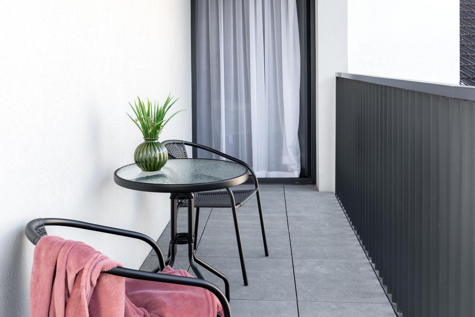 Inpoint Spacious Apartments Near Main Square & Kazimierz District 克拉科夫 客房 照片
