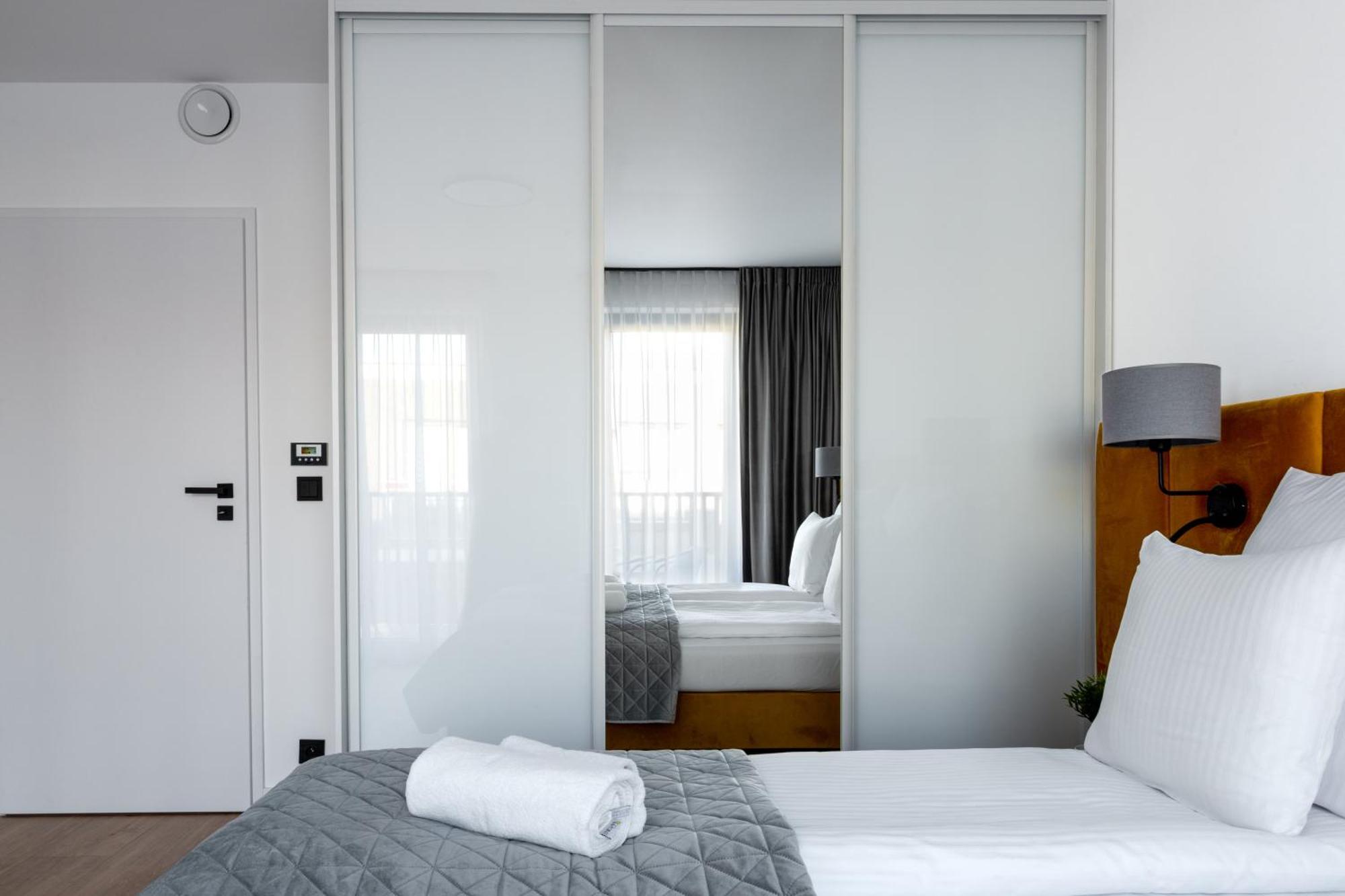 Inpoint Spacious Apartments Near Main Square & Kazimierz District 克拉科夫 客房 照片