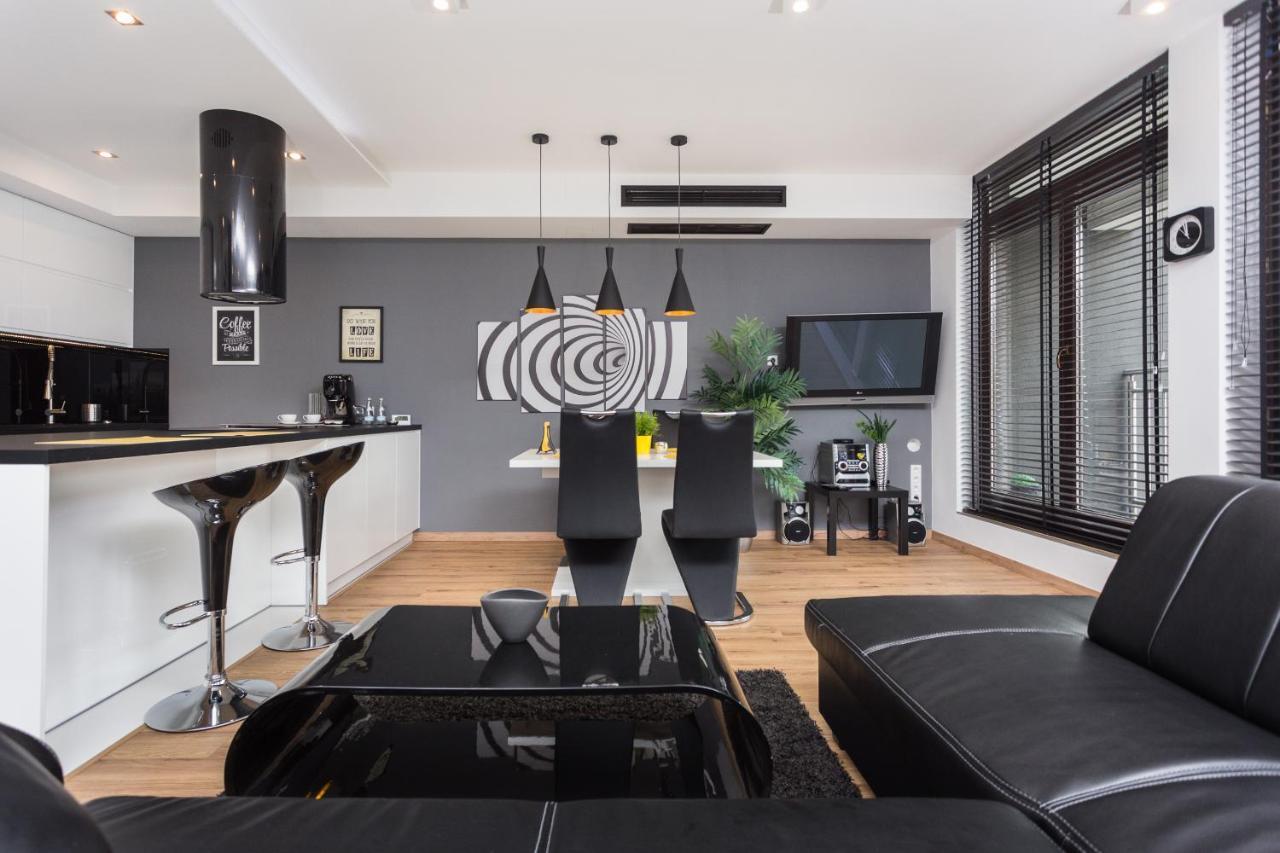 Inpoint Spacious Apartments Near Main Square & Kazimierz District 克拉科夫 外观 照片